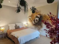 Manoir des Reves Sauvages Hôtels à : Parentignat