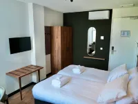 Zen Kitchen & Boutique Hotel Hotels in Kerkwerve