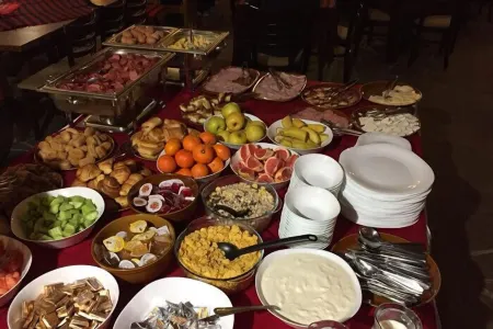 Nevada Aparthotel Отели в г. Чепеларе