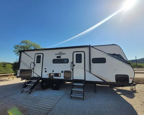 Pitmaster RV Park Hotels in Uvalde County