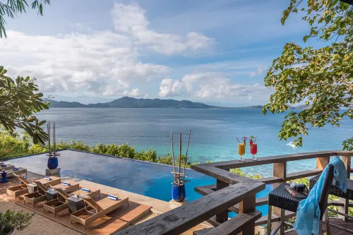 Vivere Azure Resort - Beach