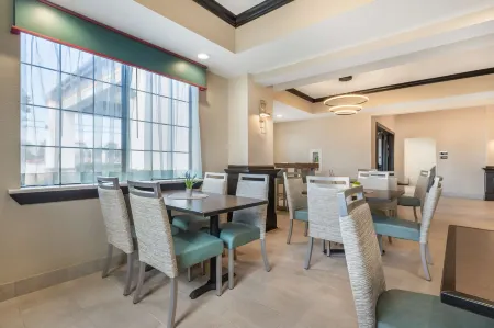 Best Western Prime Inn & Suites