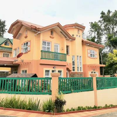 Charming Tagaytay Vacation Home Hôtels à : 