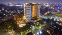 Sensa Hotel Bandung Hotel dekat Jl. Cihampelas