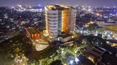 Sensa Hotel Bandung