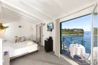 Hotel Villa Domizia Hotels in Cala Piccola