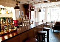 The Richard Onslow Hotels in Peaslake
