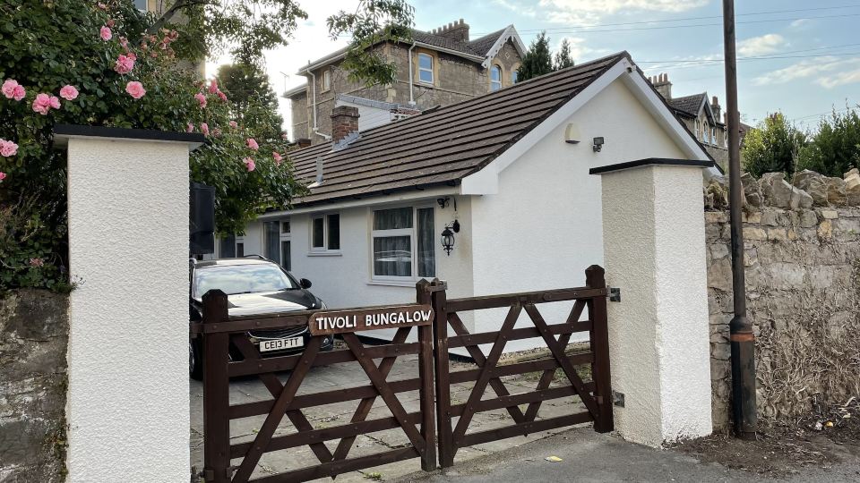 Tivoli Bungalow