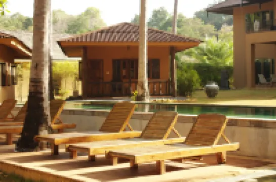 Melina Beach Front Bungalows