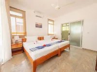 Macmillans Holiday Villas - موقف سيارات