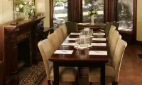 Morgan State House Inn Hotels in Albany
