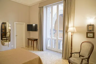 Dimora Donna Elena Hotel in zona Guglia dell'Immacolata