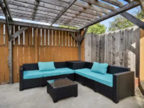 Spacious 5Br Coastal Retreat - 8 Beds Beach & Golf Hotels in Pacifica