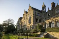 Nutfield Priory Hotel & Spa Hotel a Redhill