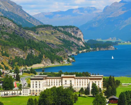 Maloja Palace Suites CO2-Neutral Hotels in Bregaglia