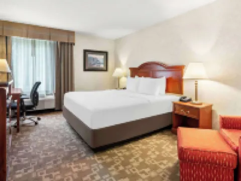 Quality Inn Edison-New Brunswick Hotels in Edison