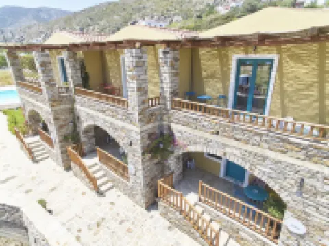 Anemoessa Luxury Villas Hotels in Ikaria