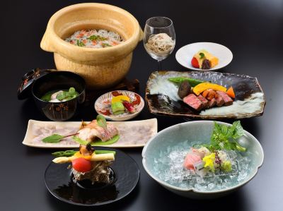 料理 湯の花温泉　京YUNOHANA RESORT 翠泉の写真