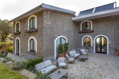 Maison Bon Bon