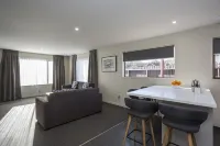 Dunedin Motel and Villas - Motels