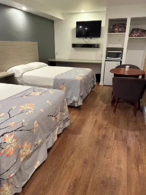 Motel Chez Nous Hotels in Saint-Eustache