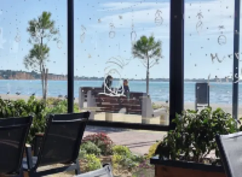 一卧室公寓 - 可容納4人 - 停車場，Wifi