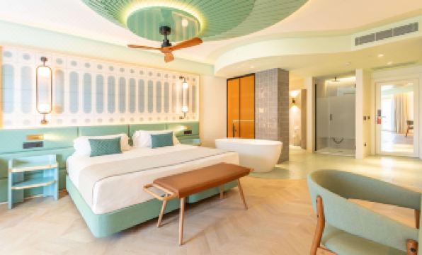 Hotel Angela - Adults Recommended