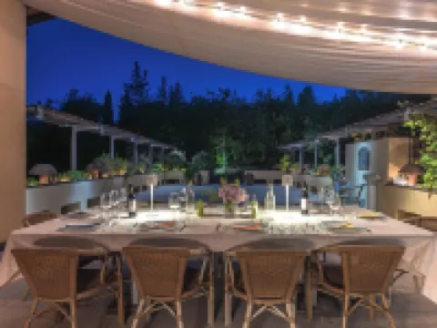 Villa Gaudia, Luxury Villa with Pool, A-C Hotels in Rignano sull'Arno