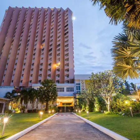 Golden Beach Cha-Am Hotel