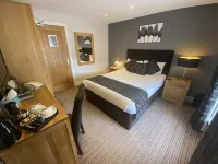 The Three Horseshoes Hotel Hotels in Barningham