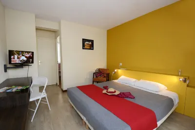 瀉湖飯店 住宿飯店