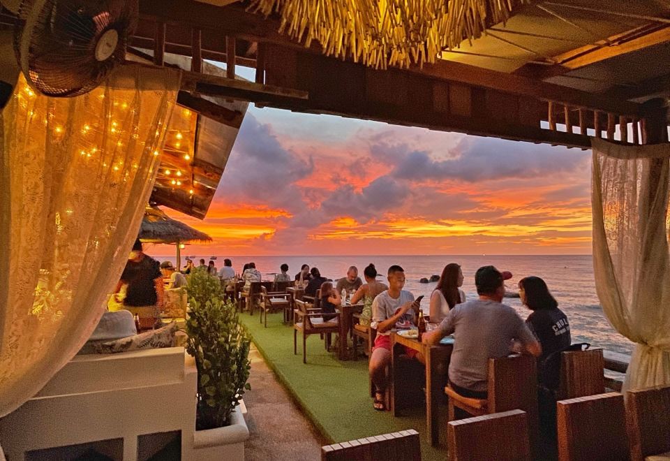 4. DD 헛 코타오..