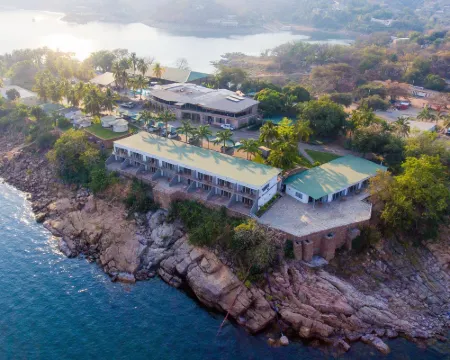 Lake Safari Lodge Hotels in Siavonga