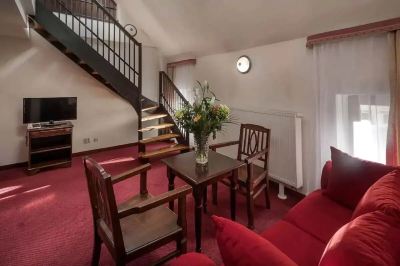 ステューディオ ザメク クリチュクフ セントラム コンフェレンツィーノ ヴィポチェンコヴェの写真