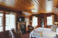Noyo Harbor Inn Hotel di Fort Bragg