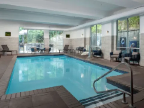 ダブルツリー バイ ヒルトン チャタヌーガ ハミルトン プレイス チャタヌーガのホテル