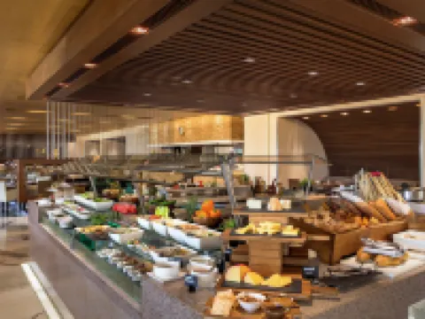 Al Ain Rotana Hotéis em Al Ain