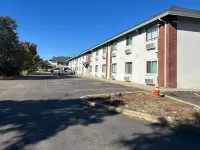 Studio 6 Suites Cameron Park, CA - Folsom - Parkering