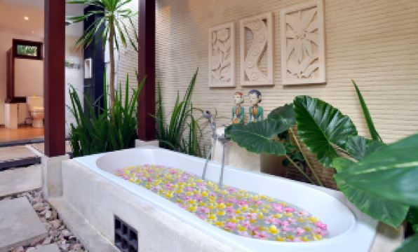 The Villas by Puri Mas Boutique Resort