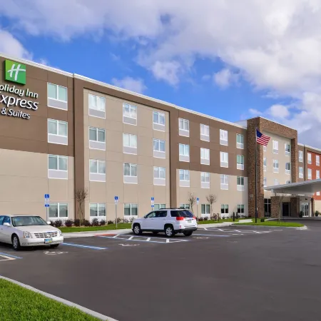 Holiday Inn Express & Suites WEST MELBOURNE by IHG