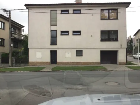 Lydiavi Отели в г. Високе-Мито