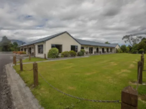 庫克山景汽車旅館 福克斯冰川鎮酒店