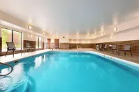 Fairfield Inn & Suites Hartford Manchester Hotels in South Windsor