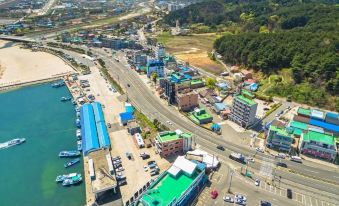 Yang Yang Port View Hotel