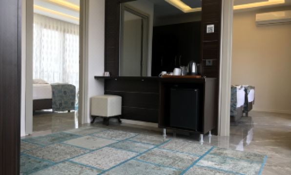 Venus Hotel