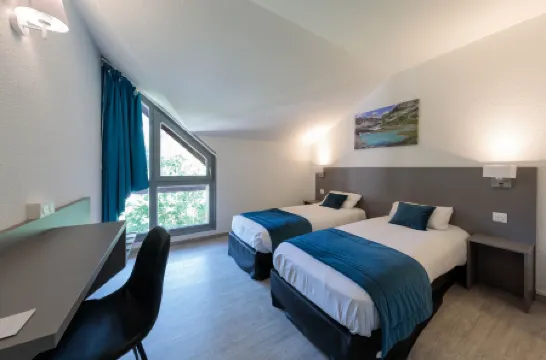 維維耶湖諾米斯