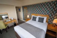 Commodore Hotel by Greene King Inns Hotels in Christchurch