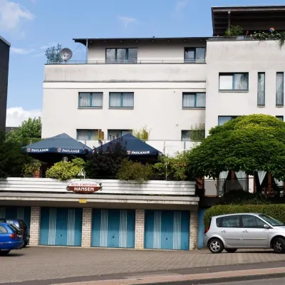 Hotel & Wirtshaus Hansen Hotels in der Nähe von U-Bahnhof Thielenbruch