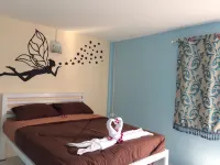 BM at Love - 2-Star