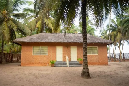 Anomabo Beach Resort Отели в г. Mankessim